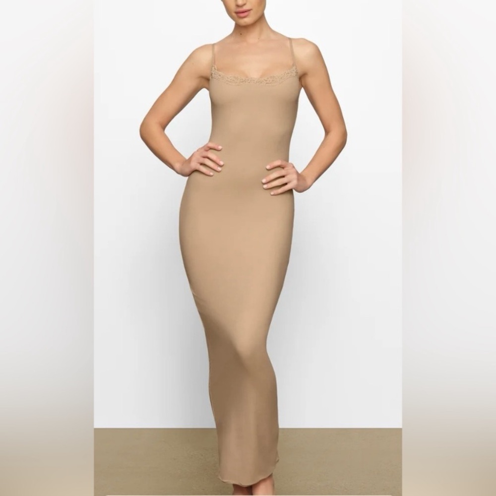 Skims Fits Everybody Lace Maxi Long Slip Dress Size Small Tan Cream